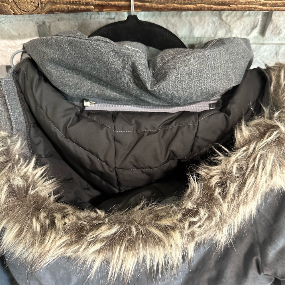 The North Face Women Arctic Parka | Small | Gray | Winter Coat | - Picture 10 of 13